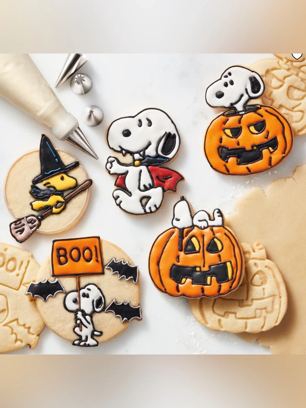 Williams Sonoma Peanuts Snoopy Halloween Impression Cookie Cutters Set of 22 NIB